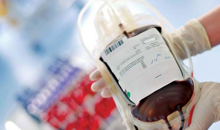 Cryogenic liquid nitrogen portable container